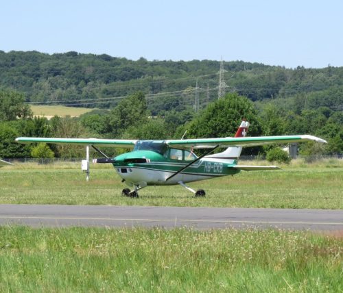 SmallAircraft-HB-CKB-02