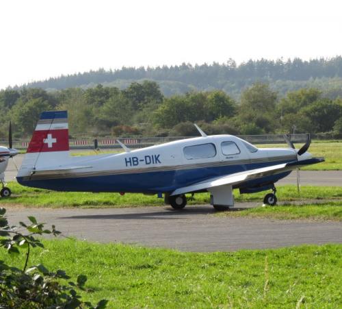SmallAircraft-HB-DIK-03