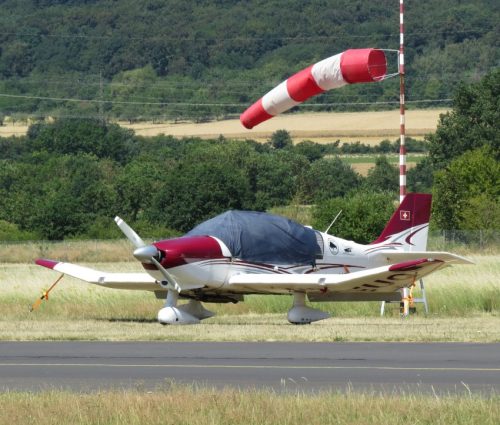 SmallAircraft-HB-EUQ-01