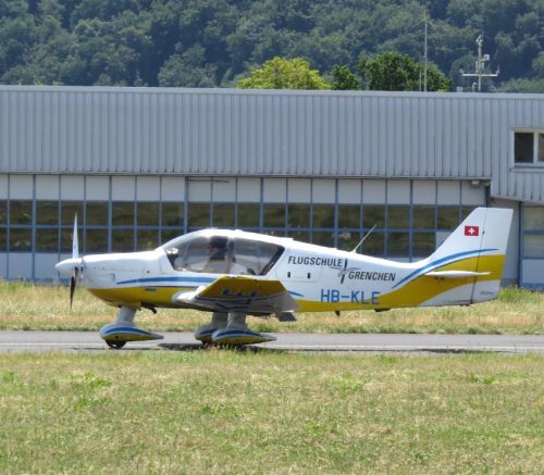 SmallAircraft-HB-KLE-02