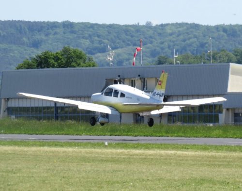 SmallAircraft-HB-PNM-02