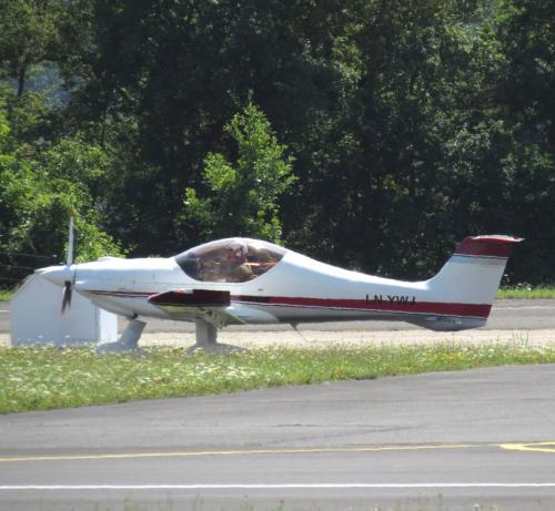 SmallAircraft-LN-YWJ-04