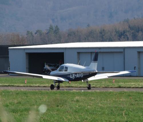 SmallAircraft-LX-AIG-01
