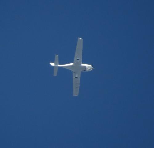 SmallAircraft-LX-AIY-01