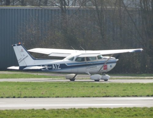 SmallAircraft-LX-AIZ-02