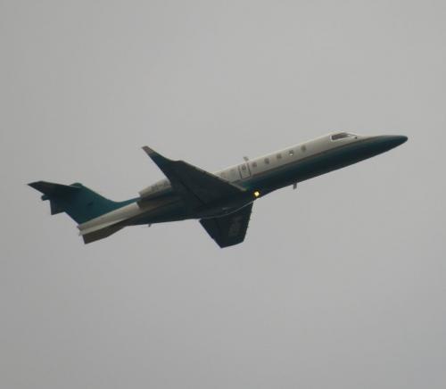 SmallAircraft-M-ABGV-01