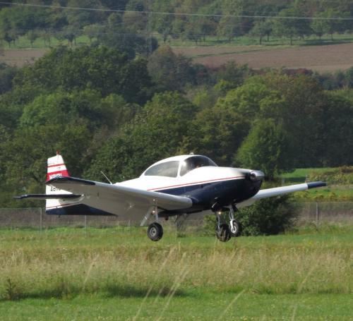 SmallAircraft-N212L-01