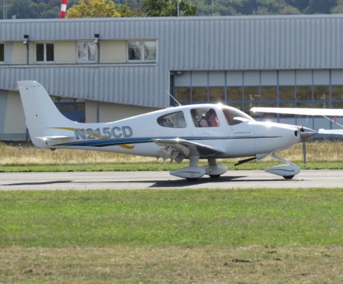 SmallAircraft-N215CD-03