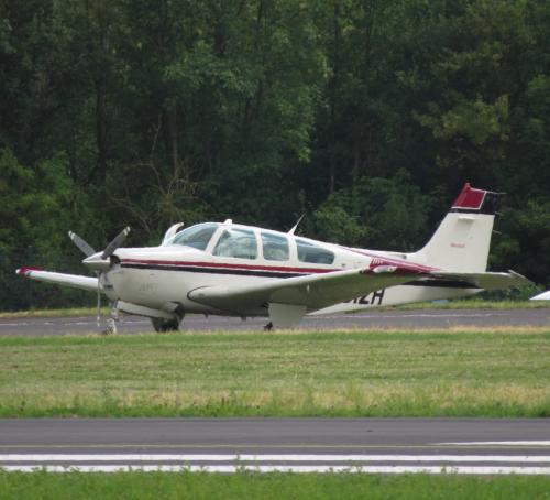 SmallAircraft-N3012H-01