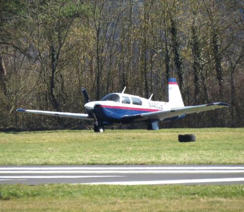 SmallAircraft-N446CB-02