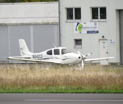 SmallAircraft-N542CD-01