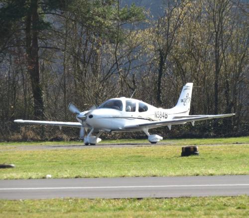 SmallAircraft-N584B-03