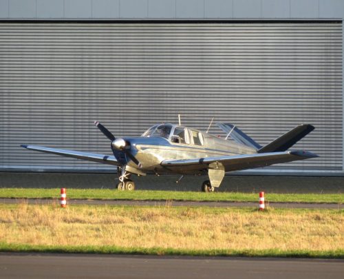 SmallAircraft-N8662A-01