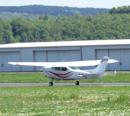 SmallAircraft-N8KL-02