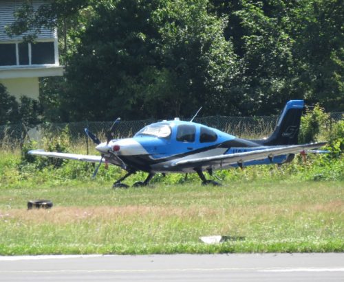 SmallAircraft-N994CE-01