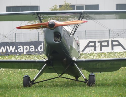 SmallAircraft-OE-CVH-01
