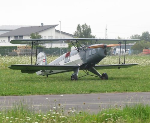 SmallAircraft-OE-CVH-02