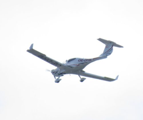 SmallAircraft-OE-DHM-02