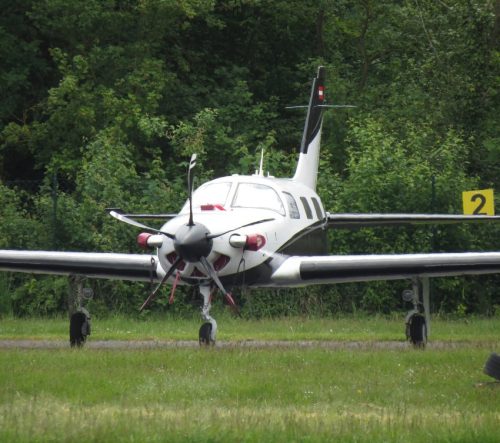SmallAircraft-OE-EGR-03