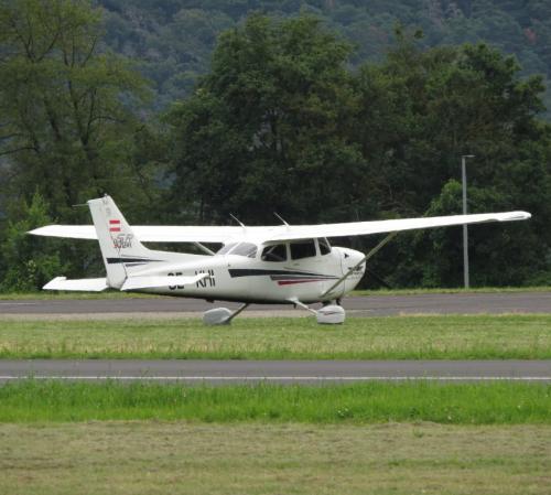 SmallAircraft-OE-KHI-02