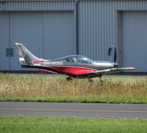 SmallAircraft-OM-M055-03