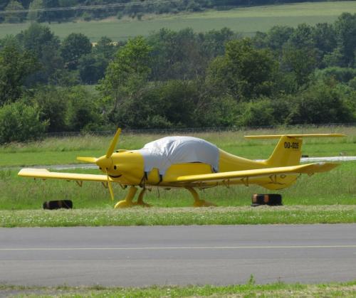 SmallAircraft-OO-D35-02