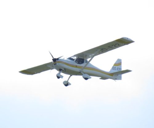 SmallAircraft-OO-F22-01