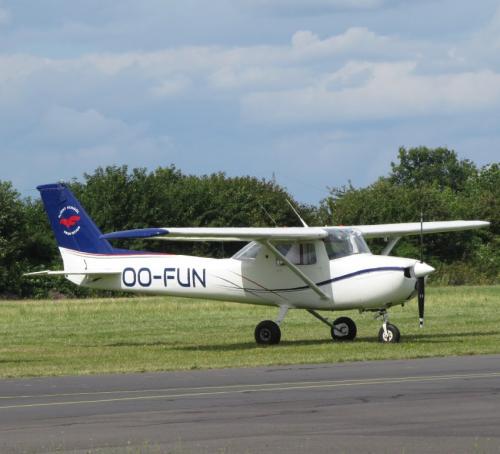 SmallAircraft-OO-FUN-02