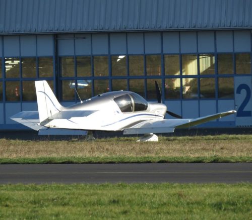 SmallAircraft-OO-ICE-02