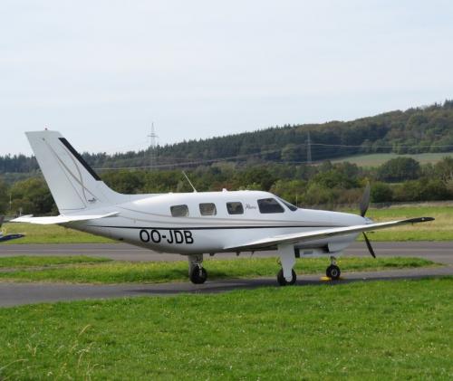 SmallAircraft-OO-JDB-01