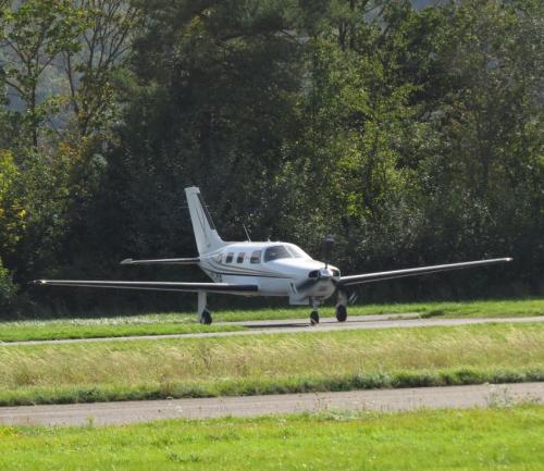 SmallAircraft-OO-JDB-02