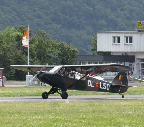 SmallAircraft-OO-LGM-01