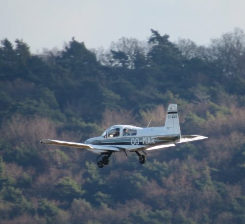 SmallAircraft-OO-MAR-04