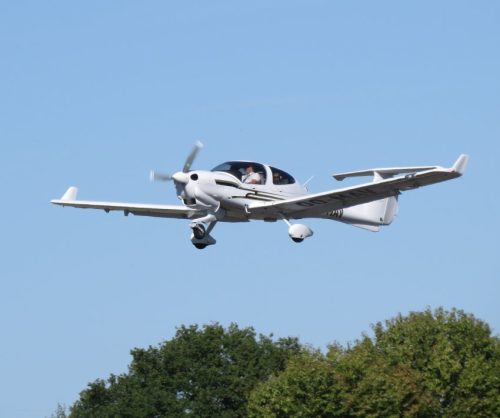 SmallAircraft-OO-MAV-03