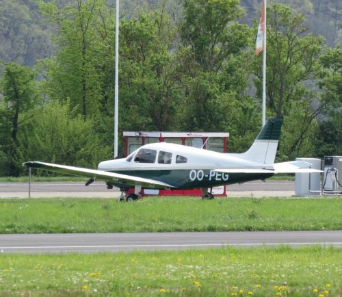 SmallAircraft-OO-PEG-05