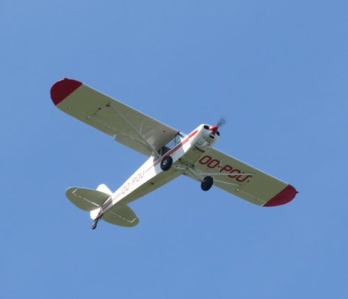 SmallAircraft-OO-POU-04