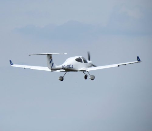 SmallAircraft-OO-SKA-01