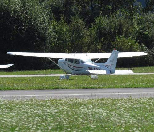 SmallAircraft-OO-TRJ-05