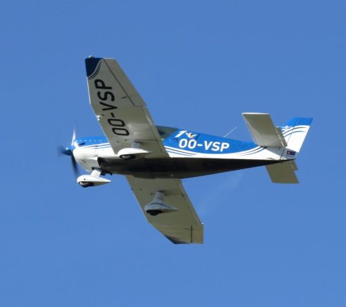 SmallAircraft-OO-VSP-04