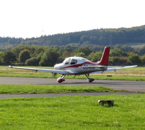 SmallAircraft-OO-WIM-03