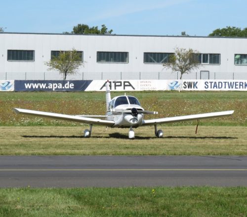 SmallAircraft-OY-BDU-01