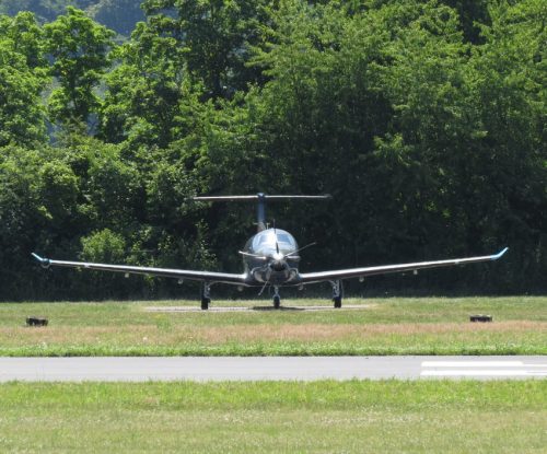 SmallAircraft-OY-CBK-02