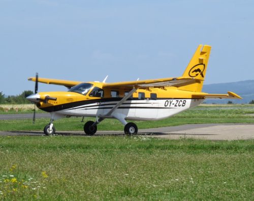 SmallAircraft-OY-ZCB-03