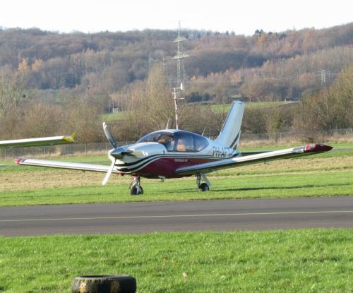 SmallAircraft-PH-AFT-01