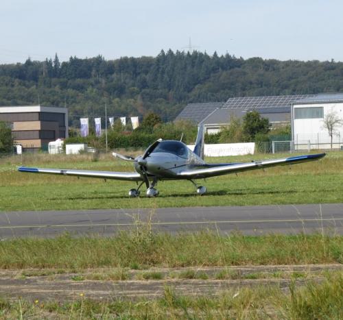 SmallAircraft-PH-AFW-03