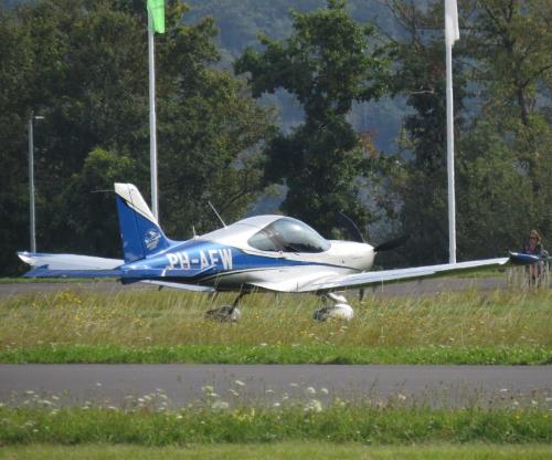SmallAircraft-PH-AFW-04