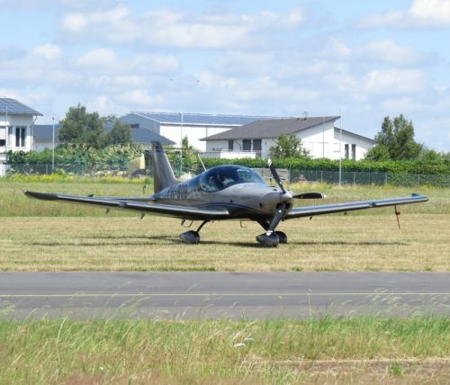 SmallAircraft-PH-BOB-01