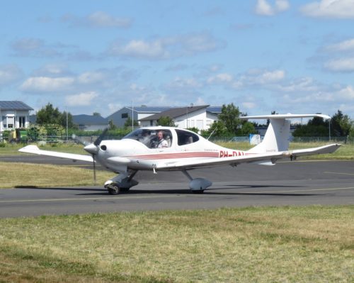 SmallAircraft-PH-DAI-02