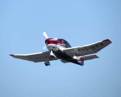SmallAircraft-PH-DYX-05