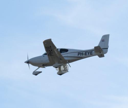 SmallAircraft-PH-EYE-01